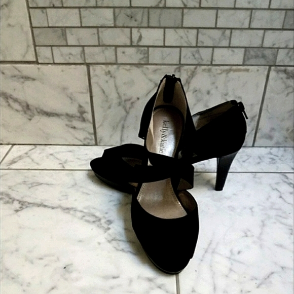 Katie & Kelly Suede and Faux Snakeskin Pumps! - Picture 2 of 2